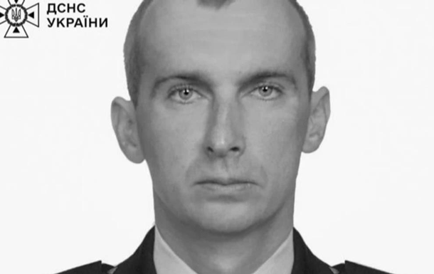 В Киеве умер спасатель, который попал под повторный удар РФ