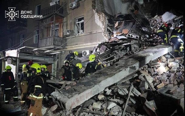 Зеленский отреагировал на ночные удары  шахедов 