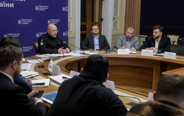 В Киеве без света остаются 710 тысяч абонентов