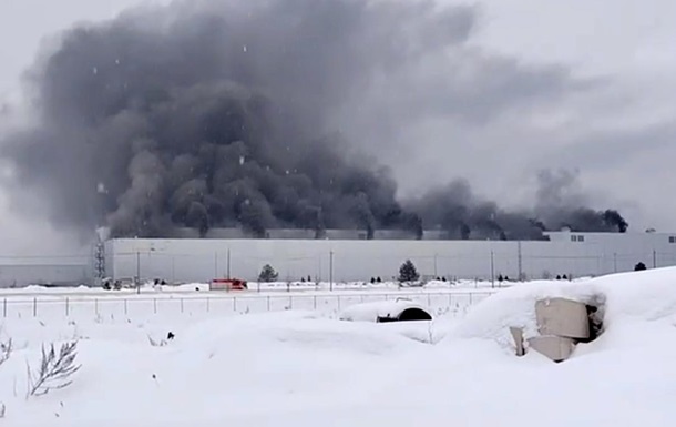 В российской Калуге вспыхнул бывший автозавод Volkswagen