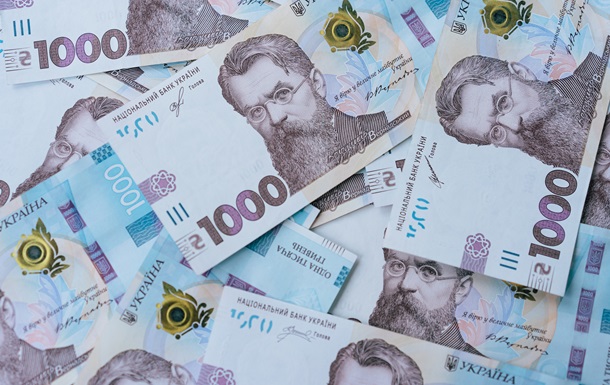 НБУ пояснив коливання гривні на початку року