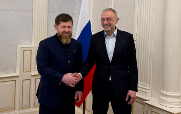 Кадыров назвал Керимова  братом , которому объявил кровную месть