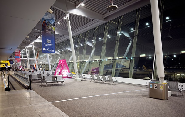 Польша закрыла воздушное пространство из-за воздушных шаров из Беларуси