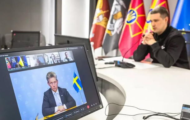 Швеція готує один із найбільших збройових пакетів Україні