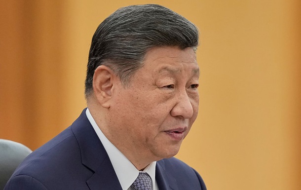 Си призвал сделать юань мировой резервной валютой