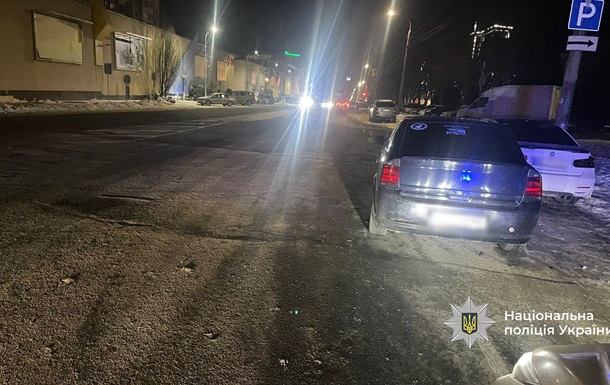 У Вінниці 18-річний водій збив трьох пішоходів і зіткнувся з авто