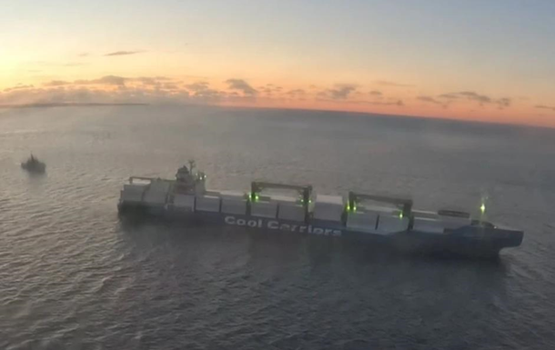 В Эстонии задержали контейнеровоз с российским экипажем