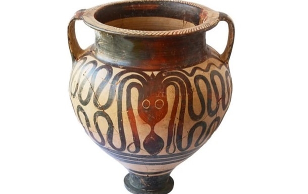 На Кіпрі знайшли гробниці бронзової доби з розкішними скарбами