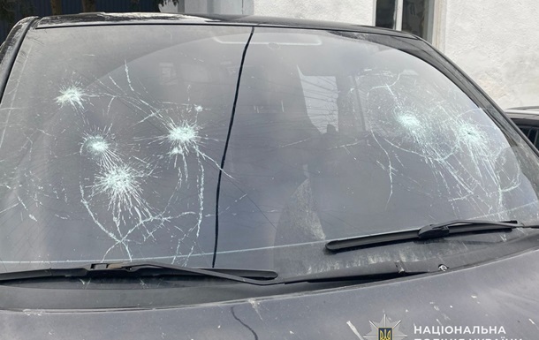 Жительнице Львова, которая стреляла в автобус ТЦК, грозит до семи лет