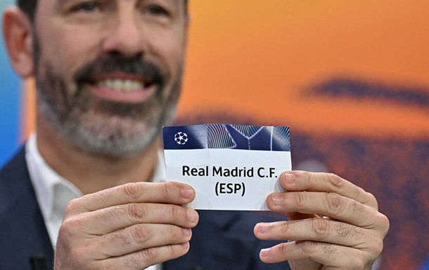 Названы причины трансферной паузы Реала