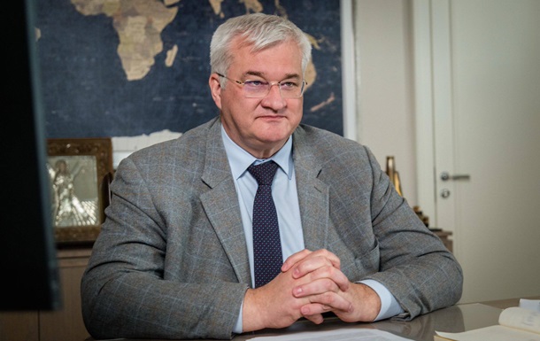 Україна викрила російську аферу з літаком-фантомом для Перу