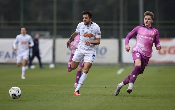 Спарринг Динамо и Вереса показал сильнейшими динамовцев