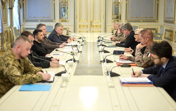 Зеленський зустрівся з міністеркою Збройних сил Франції