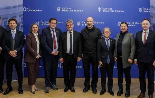 Шмигаль зустрівся з послами країн G7 та ЄС 