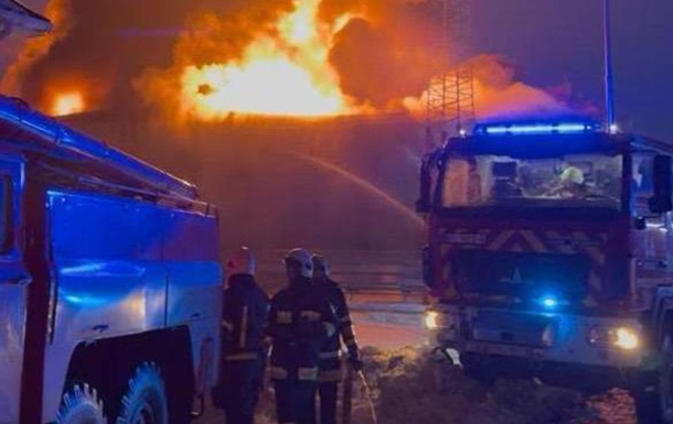 Сибига ответил Венгрии на жалобы по проблемам с транзитом российской нефти