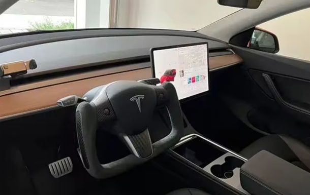 Китай заборонить кермо-штурвал в автомобілях