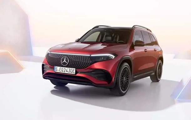 Mercedes-Benz в третий раз отзывает кроссоверы EQB из-за риска возгорания б