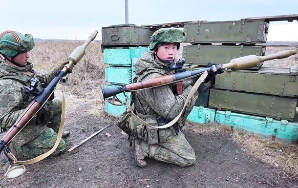 Зеленский назвал число военных КНДР в России