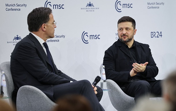Зеленский согласовал с генсеком НАТО вопросы дипломатической работы