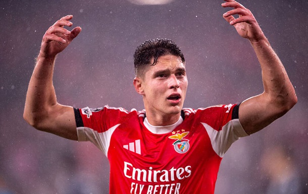 Судаков відмовився від участі в матчі Бенфіки через біль у спині