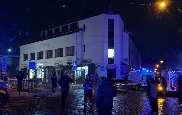 У центрі Львова прогриміли вибухи