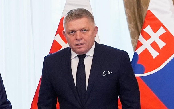 Фицо остановил экстренные поставки электрики Украине