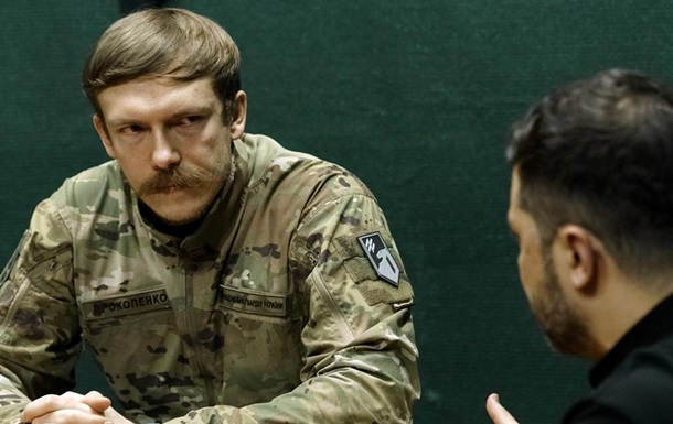 Зеленський підвищив у званні командира корпусу Азов