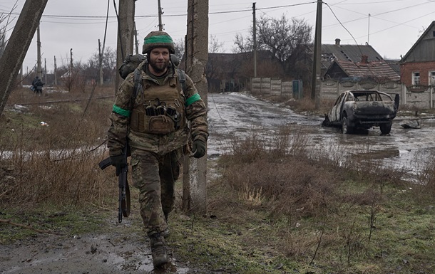 Донбасс и Запорожье. Сценарии пятого года войны