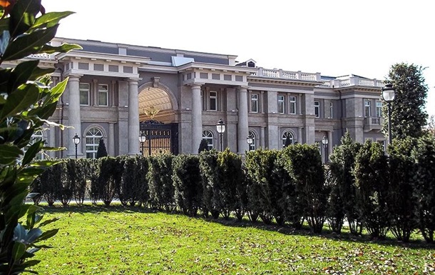 Друзья Путина построили ему дворец, а остаток средств отдали Кабаевой - ФБК