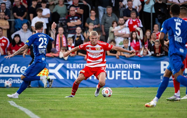 Украинец Богданов сыграл первый матч в Бундеслиге