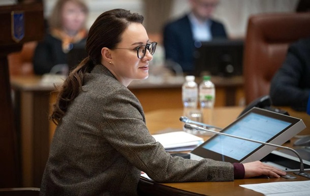 Украина получила первый транш от МВФ