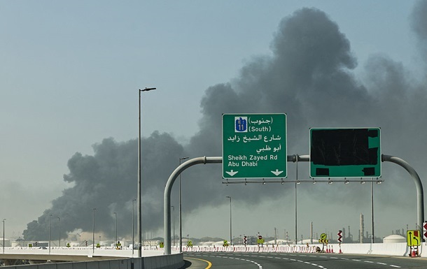 Иран запустил 186 ракет и 812 дронов - минобороны ОАЭ