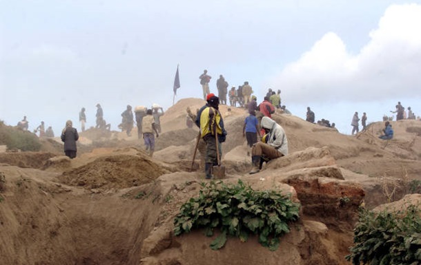 У Конго обвал на копальні  поховав  понад 200 людей