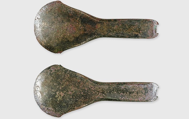 У Швейцарії знайшли рідкісну бронзову сокиру віком 3500 років