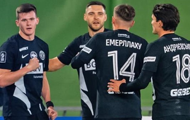 «Динамо» продовжують ганебно тягнути арбітри