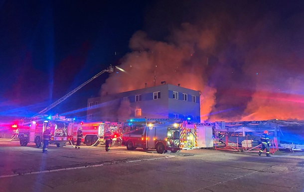 Підпал заводу в Чехії, що виробляє дрони для України: що відомо