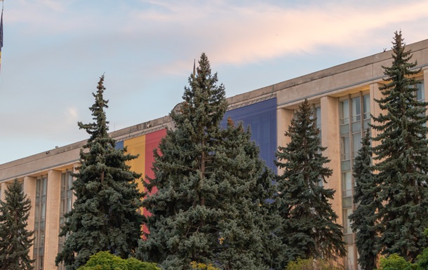 Молдова вводит чрезвычайное положение в энергетике