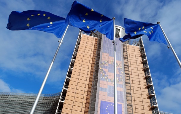 Предложение полного отказа ЕС от российской нефти исчезло из плана ЕК