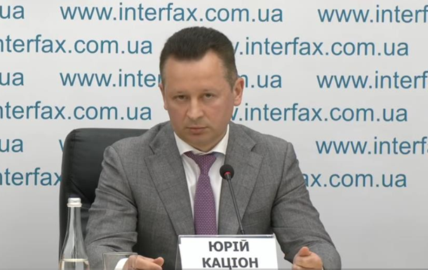 Ощадбанк оценил влияние  венгерского кейса  на валютный рынок Украины