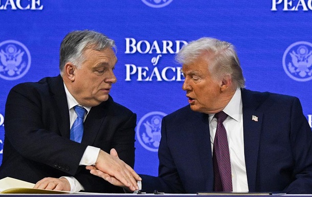 Трамп призывает венгров голосовать на выборах за Орбана