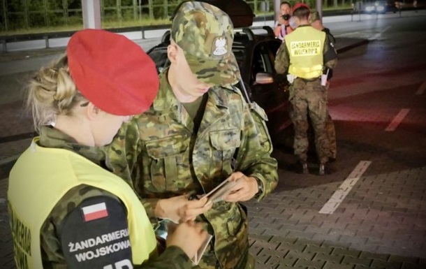 Польша продлила контроль на границах с ФРГ и Литвой