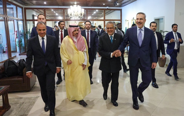 Пакистан анонсировал переговоры между США и Ираном