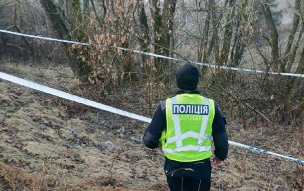 В Киеве возле моста обнаружили неразорвавшуюся боевую часть дрона