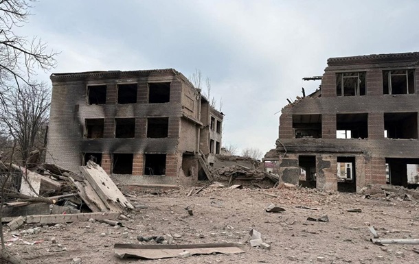 РФ нанесла удар по Славянску: поврежден единственный на Донетчине роддом