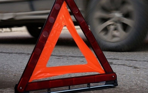 В ДТП в Харькове погиб человек, четверо получили травмы