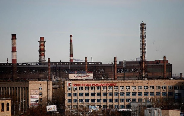 Прибыль российских компаний упала почти на 30% за год