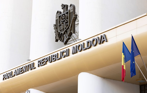 Парламент Молдови підтримав вихід із СНД