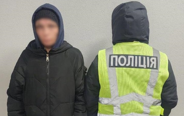 В Киеве женщина из-за ревности подожгла двери мужчине и сопернице