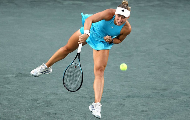 Стародубцева перший фінал WTA 500 програла