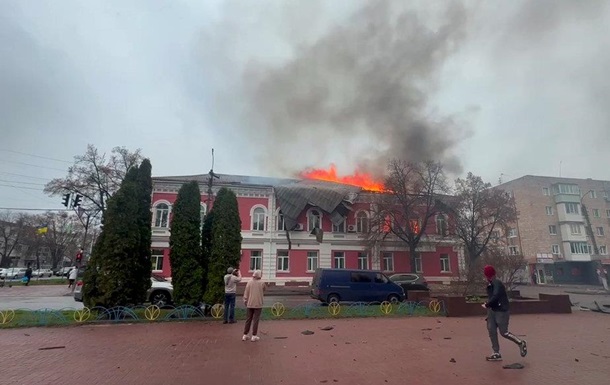  Шахеди  атакували міськраду в Прилуках